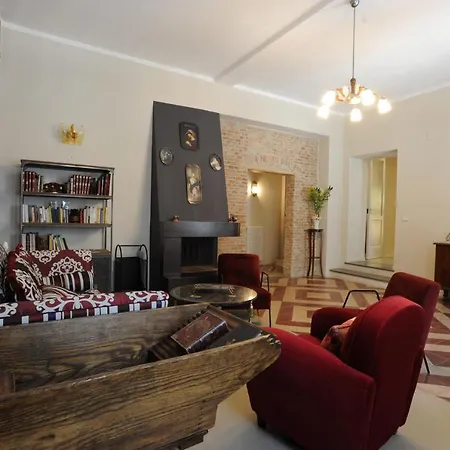 Palazzo Scura Bed & Breakfast 3*