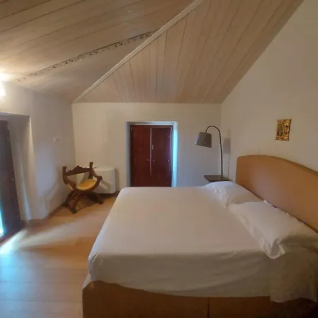 Palazzo Scura 3* Vaccarizzo Albanese