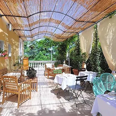 Bed & Breakfast Palazzo Scura