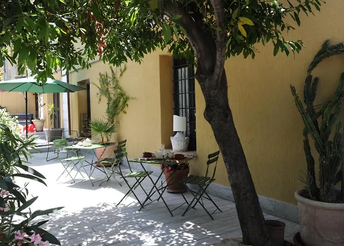 Palazzo Scura Vaccarizzo Albanese